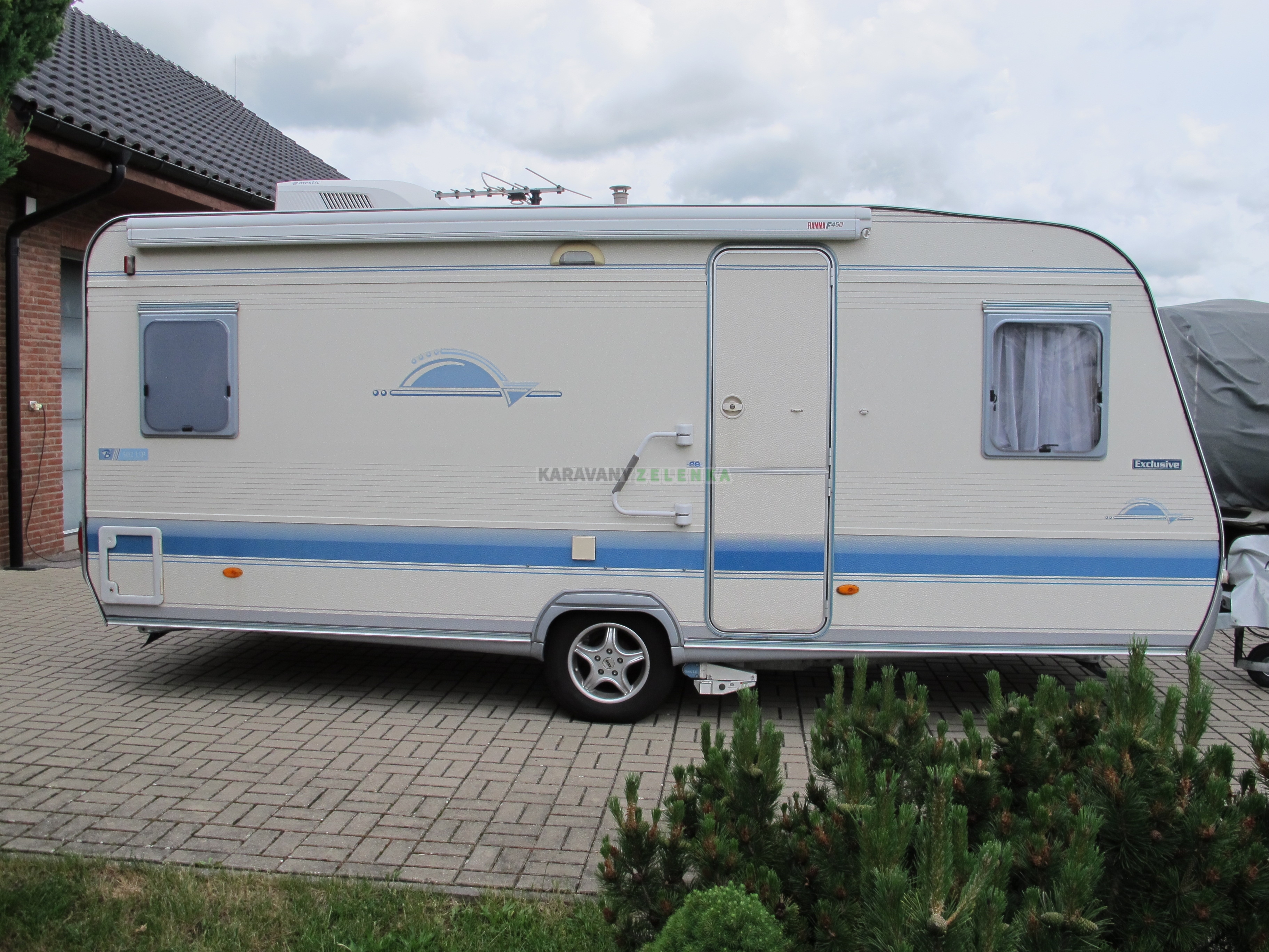 ADRIA 502 UP EXCLUSIVE