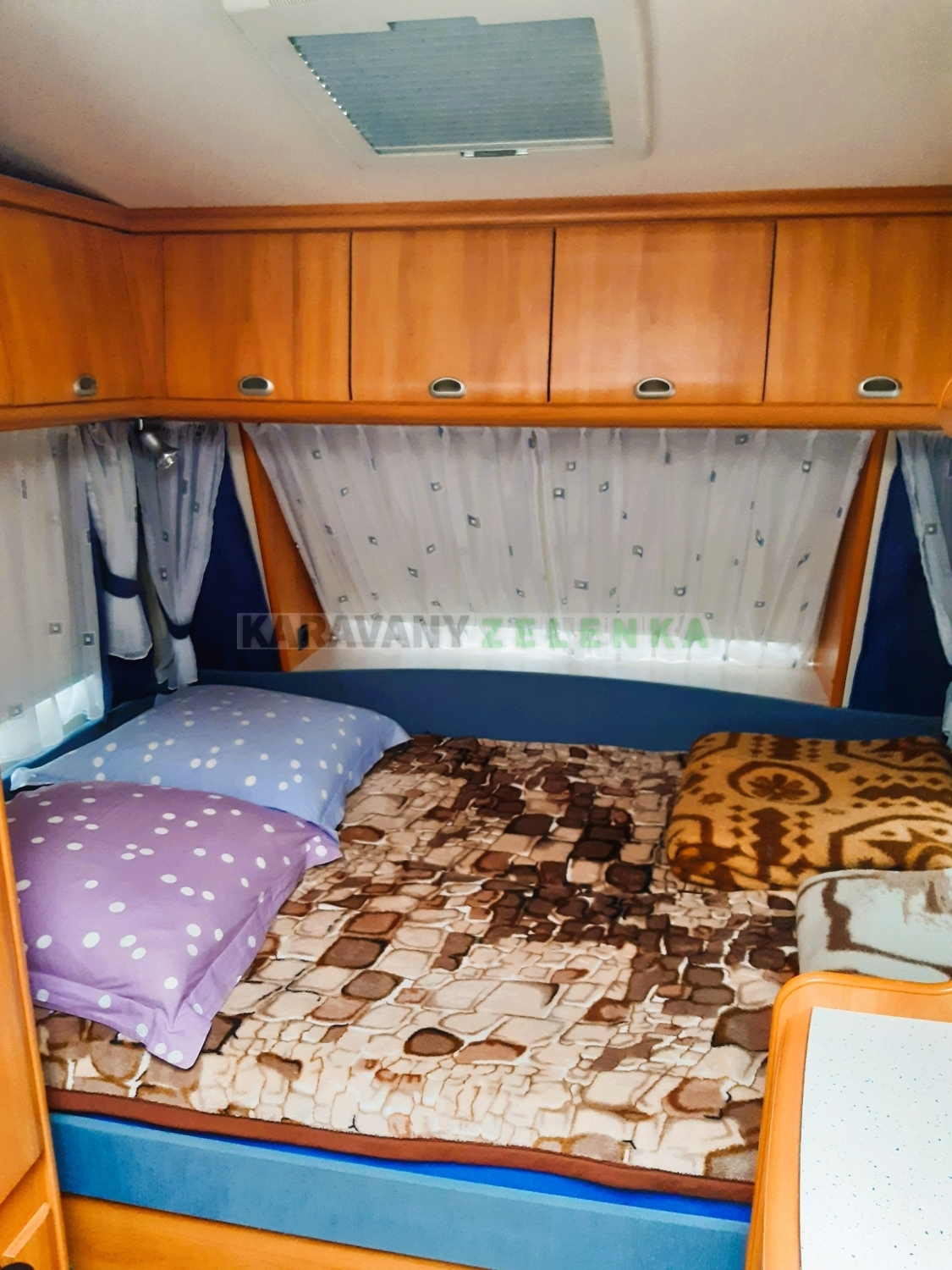 Karavan HOBBY 400 DE LUXE Karavany Zelenka Pečky 602 692 885