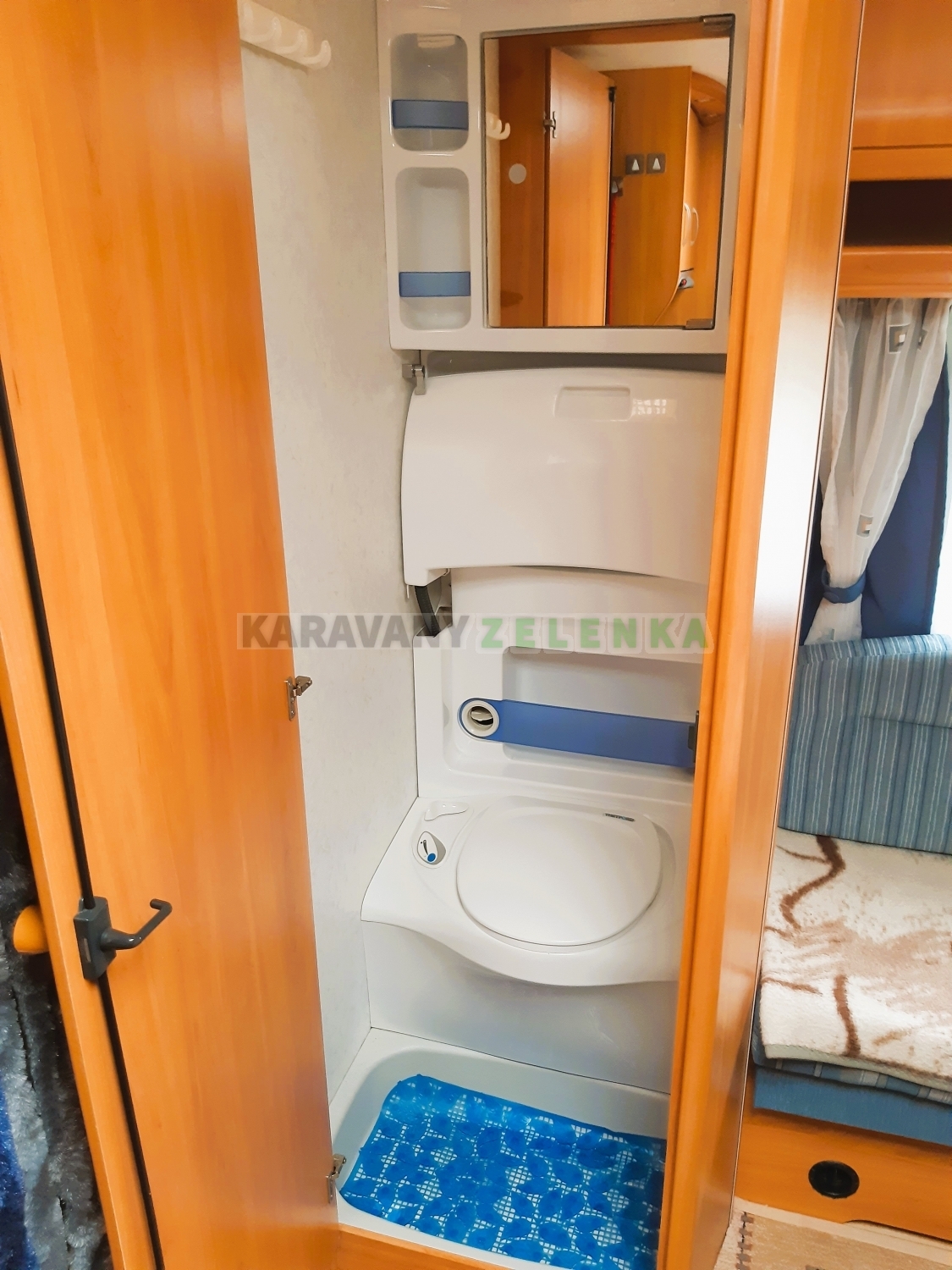 Karavan HOBBY 400 DE LUXE Karavany Zelenka Pečky 602 692 885